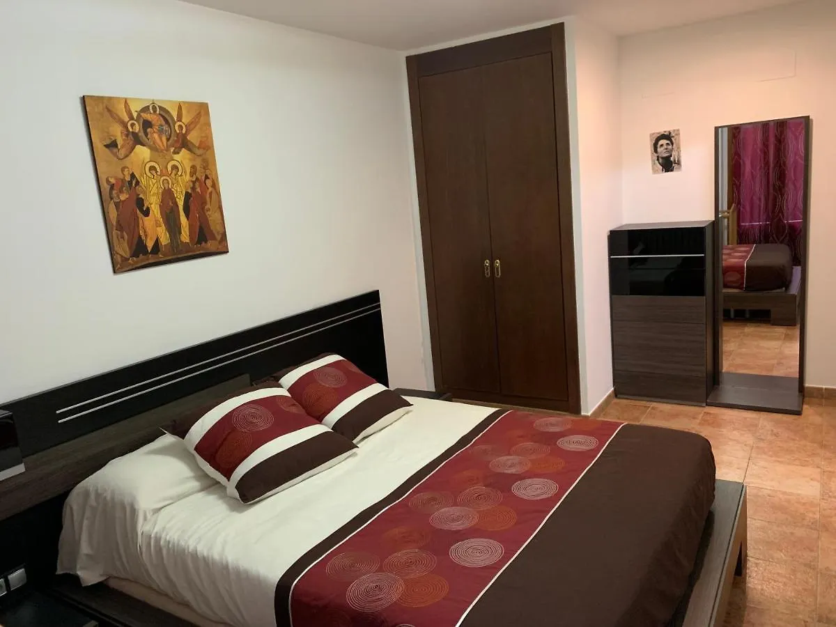 Apartamento con jardín privado y acceso a piscina Huelva España