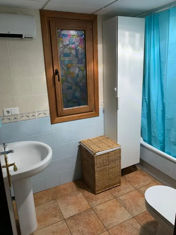 Apartamento con jardín privado y acceso a piscina Huelva España